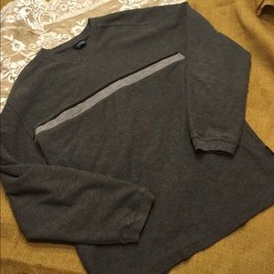 Men’s pullover shirt